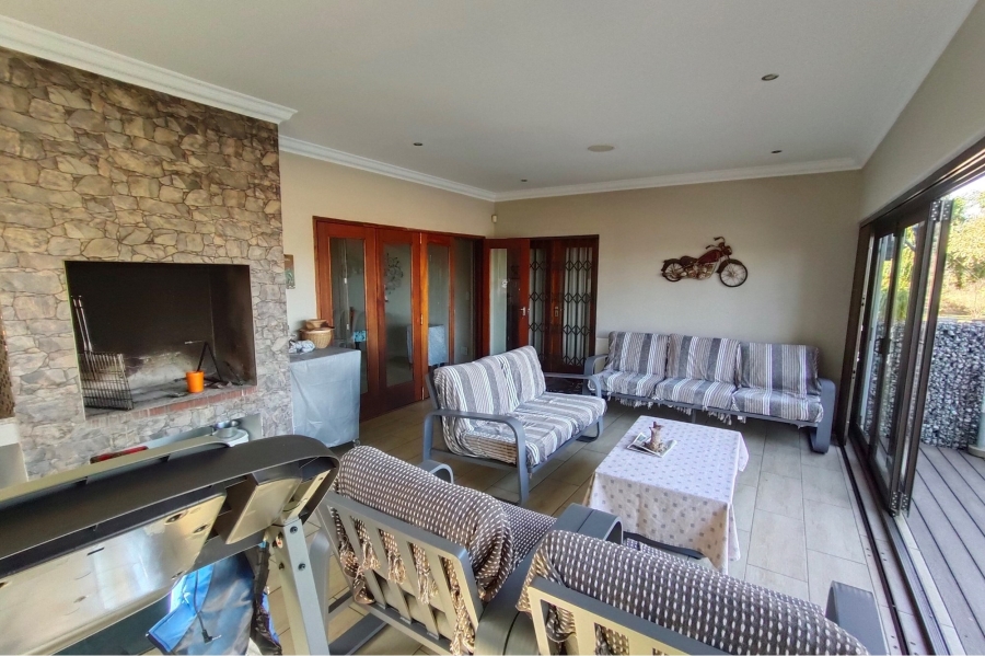 8 Bedroom Property for Sale in Broederstroom North West